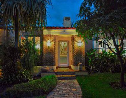 $1,200,000
Fort Lauderdale 4BR 4BA, Historic gem on one of the quietest