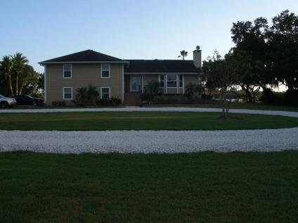 $1,200,000
Waterfront Home for Sale in Manatee County on Acerage with Boating Access