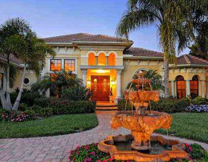 $1,241,065
Lakewood Ranch 5BR 4.5BA, Magnificent Country Club Home with