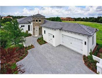 $1,275,000
Orlando 3BR 3.5BA, Nestled on a waterfront home site in a
