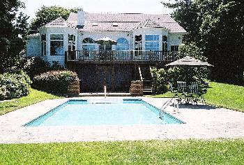 $1,290,000
Branford 4BR 4.5BA, WATERFRONT LISTING--PAWSON PARK ON THE