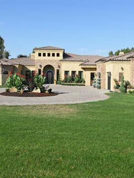 $1,399,000
Exclusive Tuscan Villa Estate in Eagle Idaho