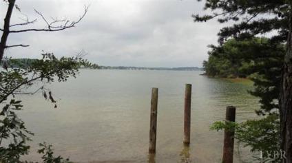 $1,490,000
Probably the only 2 acre point lot left on Smith Mountain Lake!