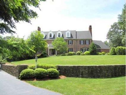 $1,588,800
Exceptional, Superb country estate-MLS # 71406209