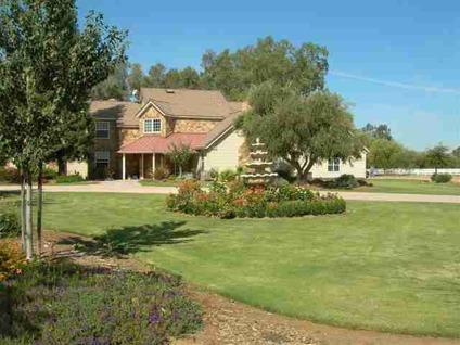 $1,600,000
Sanger 5BR 5BA, Extremely rare 29 acre horse set up located