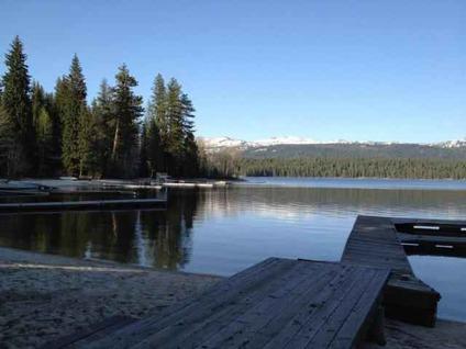 $1,650,000
Mccall 2BR 1BA, Exclusive lakefront location in Wagon Wheel