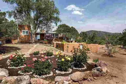 $1,795,000
Santa Fe Real Estate Home for Sale. $1,795,000 5bd/5ba. - Joan Grossman of