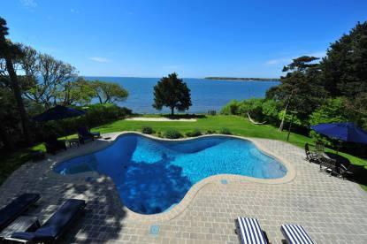 $1,949,000
Waterfront with Views to the Bridge