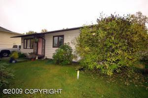 $203,900
Anchorage Real Estate Home for Sale. $203,900 3bd/1ba. - Gary Cox of