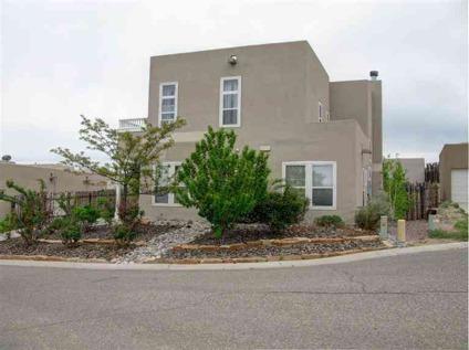 $204,300
Santa Fe Real Estate Home for Sale. $204,300 3bd/2ba. - Gary Boal of