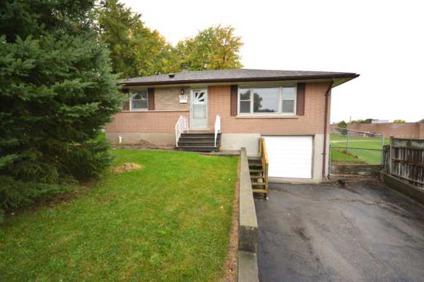 $204,900
This great house in Woodstock is a must see! Large windows throughout brighten