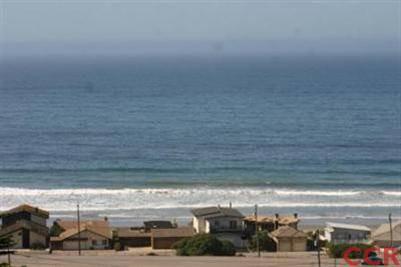 $205,000
Cayucos, Spectacular Ocean Views. Located at the northern