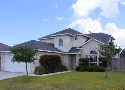 $205,000
Corpus Christi Four BR 2.5 BA, Looking for a little more space?
