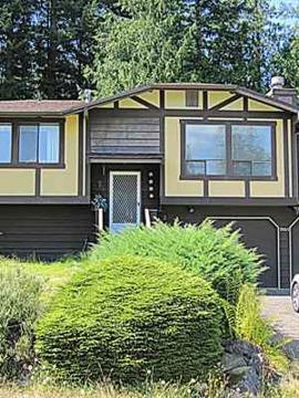 $205,000
Investment Opportunity in Cozy Bellingham Home