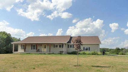 $205,000
Knoxville 3BR 2BA, Spacious ranch on the edge of town sits