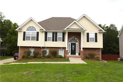 $208,000
Clarksville Real Estate Home for Sale. $208,000 5bd/3ba. - Eddie Ferrell