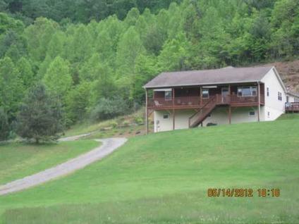 $209,000
Beckley 5BR 2BA, Welcome to your own little bit of paradise.