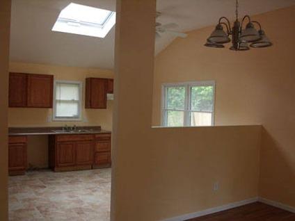 $209,000
Medford 3BR 3BA, If Unpacking is All You Want To Do,Then