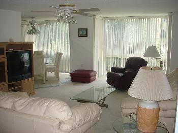 $209,900
Clearwater Beach 2BR 2BA, Amazing views from the dining