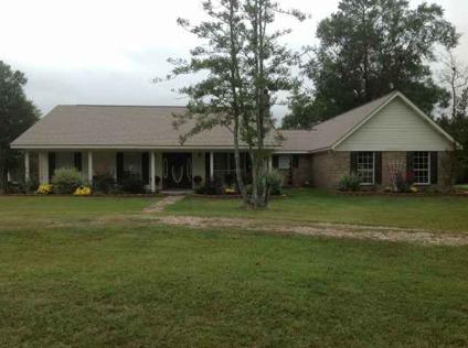 $210,000
Kirbyville 2.5BA, This home is emaculate with great storage