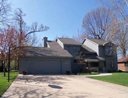 $210,000
Neenah 4BR 2.5BA, This home is a beautiful blend of
