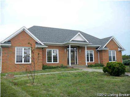 $212,900
Shelbyville, Beautiful Brick Ranch offers 3 Bedrooms and 2