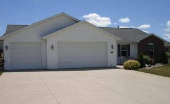 $214,900
Greenville 3BR 3BA, GREENVILLE RANCH WITH FINISHED LOWER