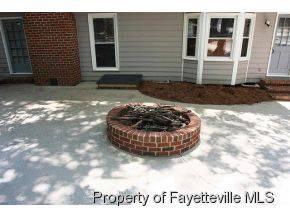 $217,000
Fayetteville, Plenty of space to roam in this 5 bedroom