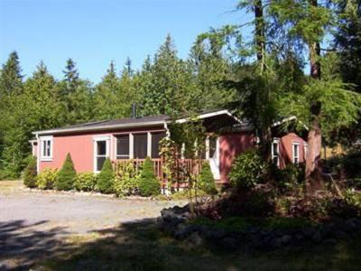 $219,000
Unique Country Setting
