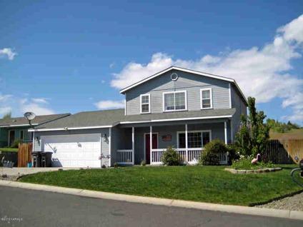 $219,000
Yakima Real Estate Home for Sale. $219,000 4bd/3ba. - Neidhardt