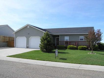 $219,500
Glenrock, This home is in excellent conditon.