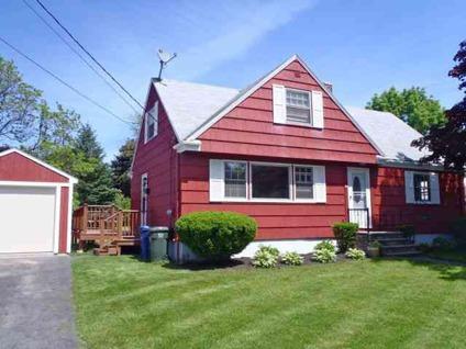 $219,500
South Portland, MOVE RIGHT INTO THIS TASTEFULLY UPGRADED 3