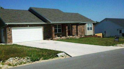 $219,500
Waynesville 5BR 3BA, A must see! Built in 2011 with custom