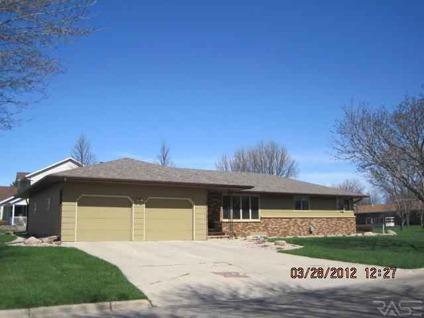 $219,900
Luverne, This 4 bedroom 2 bath home features the fine