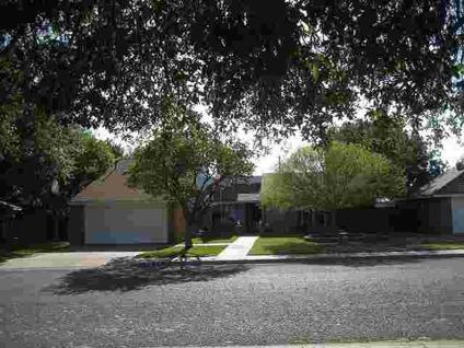 $219,900
Midland 3BR 2BA, THIS HOME IS VERY WELL TAKEN CARE OF AND