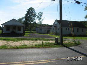 $219,900
Selbyville 4BR 1BA, Save Time and Money! Country Living on