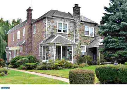 $220,000
Philadelphia Three BR 2.5 BA, You~~~ll be in awe when you enter