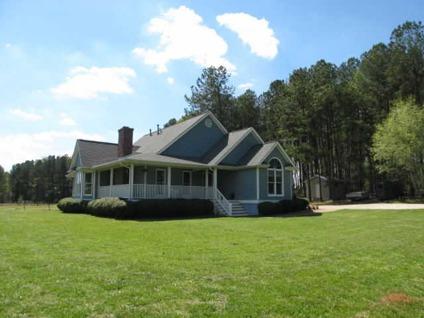 $223,700
Single Family Residential, Traditional - Newnan, GA