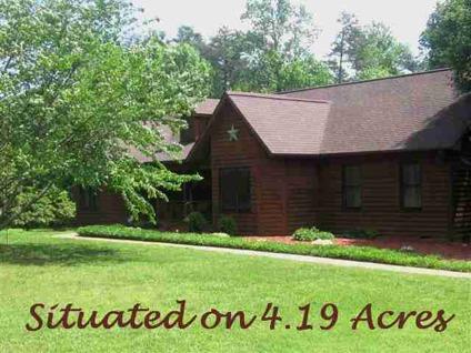 $224,900
Beautiful Contemporary on 4.19 Acres!!