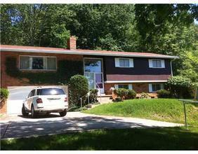 $225,000
Gorgeous home with many extras too many to de...