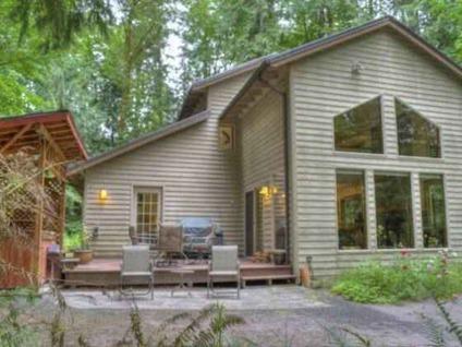 $225,000
Mt. Hood Contemporary with Mountain Accents