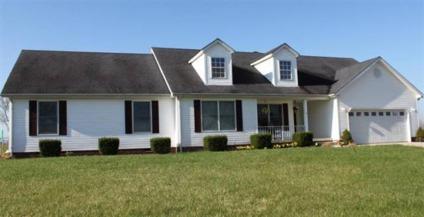 $225,000
Nice ranch with bonus loft sitting on a 1 acre lot, surrounded by Kentucky