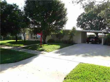 $225,000
North Palm Beach 3BR 2BA, Great NPB home with open