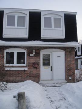 $229,800
DDO TOWNHOUSE xcellent for first-time buyers and families
