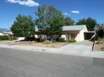 $229,900
Albuquerque 3BR 1.5BA, [phone removed] Great UNM, KAFB Home