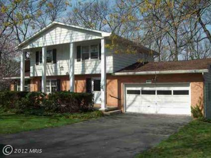 $229,900
Detached, Colonial - CUMBERLAND, MD