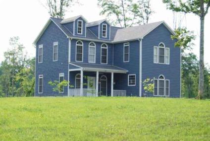 $229,900
Just like NEW in one of Union Counties premier Lakefront properties.