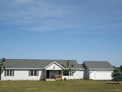 $229,900
New Ranch on 5 Acres!