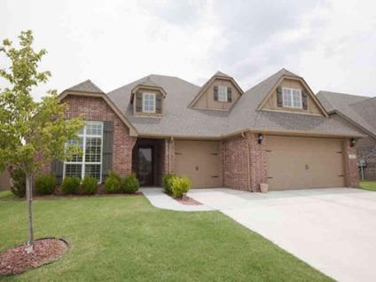 $229,900
Spacious and Open House Plan