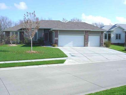 $229,950
Omaha 3BR 3BA, This is a wonderful ranch that has no